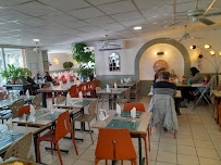 Atmosphère du Restaurant Les 3 Buffets à Saint-Jean-de-Verges - n°14