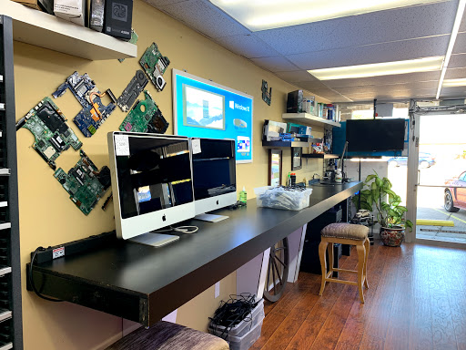 Computer Repair Service «PC , MAC & Cell Phone Repair Compunet Pearland», reviews and photos, 3536 E Broadway St, Pearland, TX 77581, USA