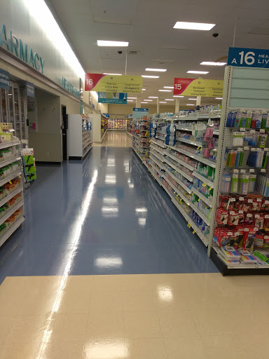 Grocery Store «Schnucks», reviews and photos, 6083 Mid Rivers Mall Dr, St Charles, MO 63304, USA