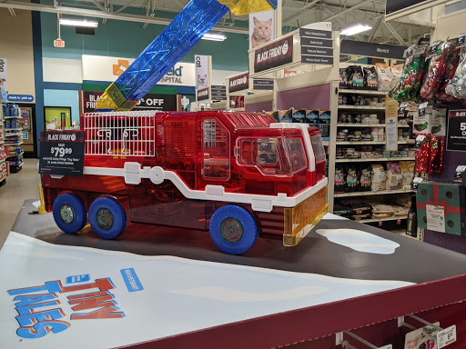 Pet Supply Store «PetSmart», reviews and photos, 3995 Welsh Rd, Willow Grove, PA 19090, USA
