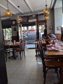 Atmosphère du Restaurant français ASTIER à Paris - n°15