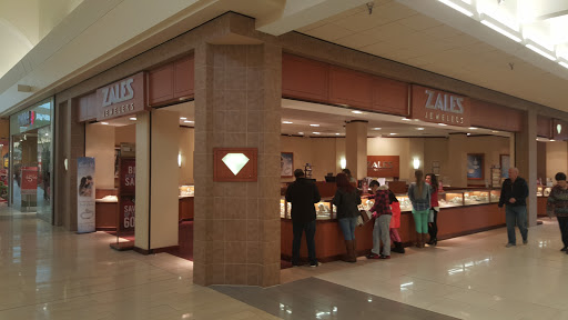 Jewelry Store «Zales - The Diamond Store», reviews and photos, 1300 State St B30, Orem, UT 84058, USA