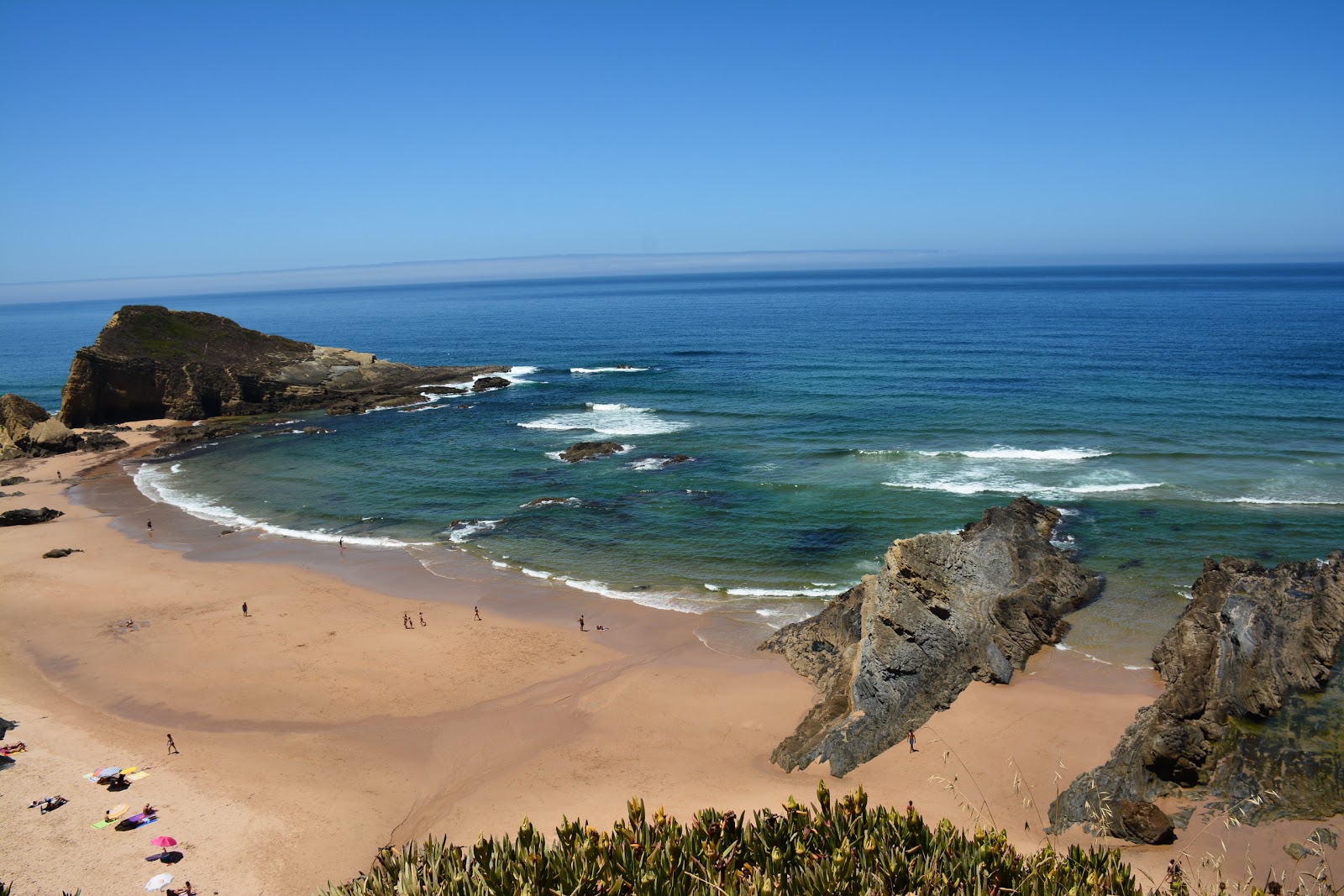 Photo of Beach Alteirinhos with bright fine sand surface