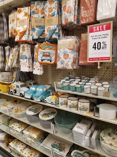Craft Store «Hobby Lobby», reviews and photos, 2801 McHenry Ave, Modesto, CA 95350, USA