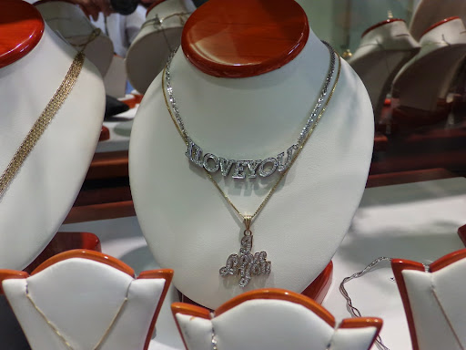 Pawn Shop of Babylon, 366 Little East Neck Rd N, West Babylon, NY 11704, USA, 