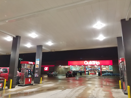 Gas Station «QuikTrip», reviews and photos, 1150 Feise Rd, Dardenne Prairie, MO 63368, USA