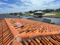 Divine Pressure Washing LLC - Photo 2 - Car repair in Cape Coral, FL, Cape Coral