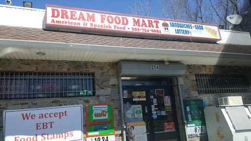 Convenience Store «Jascarli Mini Market», reviews and photos, 284 Colonial Ave, Waterbury, CT 06704, USA