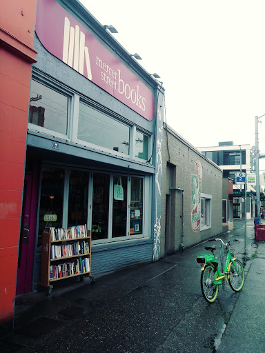 Used Book Store «Mercer Street Books», reviews and photos, 7 Mercer St, Seattle, WA 98109, USA