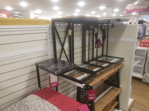 Department Store «T.J. Maxx & HomeGoods», reviews and photos, 7 Neponset St, Worcester, MA 01606, USA