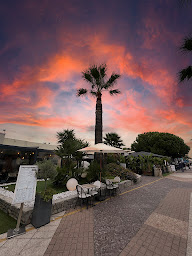 Photo n°18 de People Restaurant - Music - Bar - Saint-Laurent-du-Var à Saint-Laurent-du-Var ()