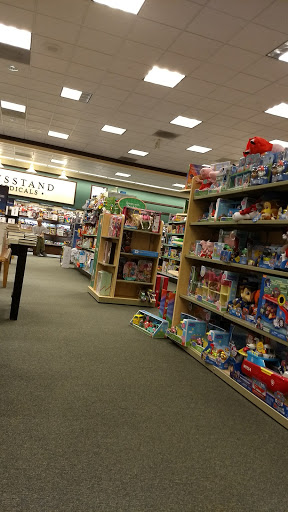 Clothing Store «Ross Dress for Less», reviews and photos, 1038 N El Camino Real, Encinitas, CA 92024, USA