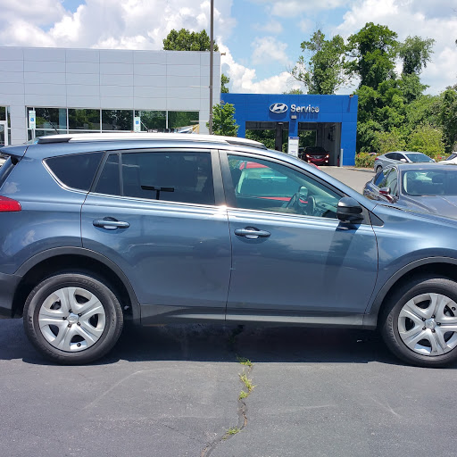 Hyundai Dealer «Hyundai of Asheville», reviews and photos, 860 Tunnel Rd, Asheville, NC 28805, USA