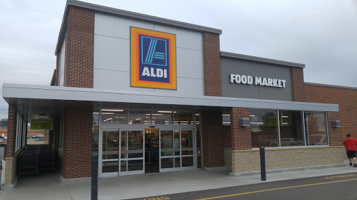 ALDI, 1802 Lincoln Ave, Fergus Falls, MN 56537, USA, 