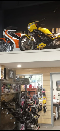 Motorcycle Dealer «Bob Weaver Motorsports & Marine», reviews and photos, 3400 Niagara Falls Blvd, North Tonawanda, NY 14120, USA
