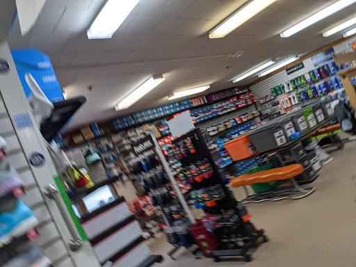 Sporting Goods Store «Stateline Sports», reviews and photos, 22 Bridge St, West Lebanon, NH 03784, USA