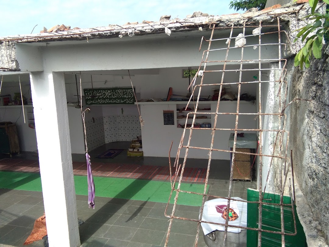 नुरानी मस्जिद तुरा