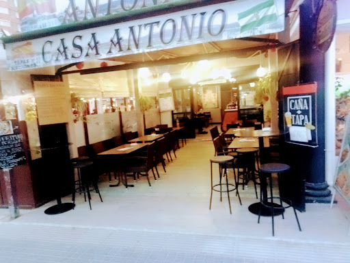 Hong Kong Restaurante - C. del Esperanto, 11, 03503 Benidorm, Alicante, España