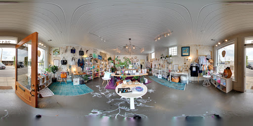 Gift Shop «Falling Into Place», reviews and photos, 2613 Broad Ave, Memphis, TN 38112, USA