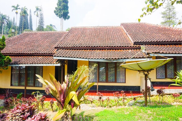 Oyo 92999 Villa Melati Puncak