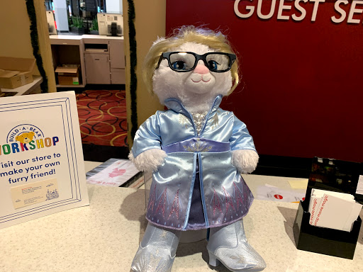 Movie Theater «AMC Barton Creek Square 14», reviews and photos, 2901 S Capital of Texas Hwy, Austin, TX 78746, USA