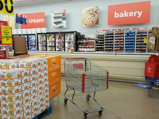 Grocery Store «Save-A-Lot», reviews and photos, 15561 W High St, Middlefield, OH 44062, USA