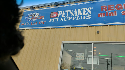 Pet Supply Store «PetSakes», reviews and photos, 1575 E Euclid Ave, Des Moines, IA 50316, USA