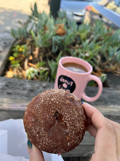Donut Shop «Donut Farm Oakland», reviews and photos, 6037 San Pablo Ave, Oakland, CA 94608, USA