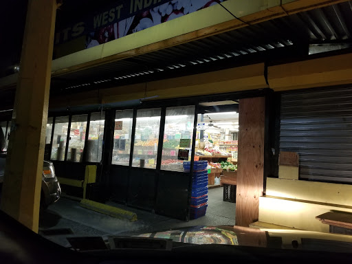 Yellow Market, 5812 Glenwood Rd, Brooklyn, NY 11234, USA, 