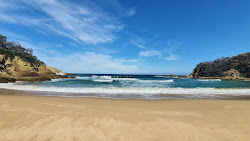 Moon Bay'in fotoğrafı #43 ile birlikte