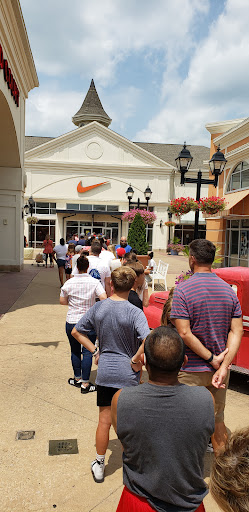 Clothing Store «Nike Factory Store», reviews and photos, 1155 Buck Creek Rd, Simpsonville, KY 40067, USA