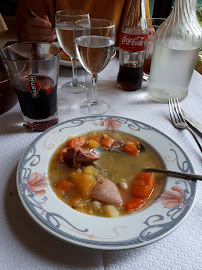 Soupe de poulet du Restaurant basque Restaurant Oillarburu à Saint-Jean-Pied-de-Port - n°6
