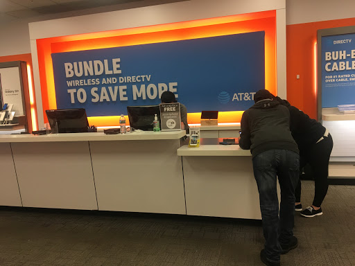 Cell Phone Store «AT&T Authorized Retailer», reviews and photos, 1030 Main St, Waltham, MA 02451, USA