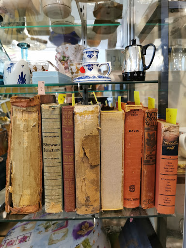 Thrift Store «Habitat For Humanity Thrift Store», reviews and photos, 1635 N Old Dixie Hwy, Jupiter, FL 33469, USA