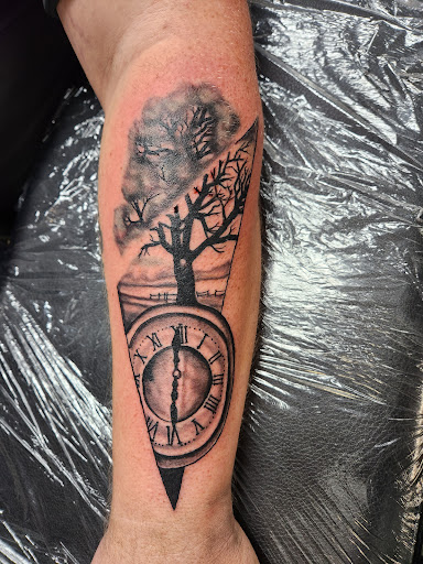 Find finger tattoo ideas for best friends for your next unique tattoo in Hilliard at 22 Caliber Tattoo Mega Studio