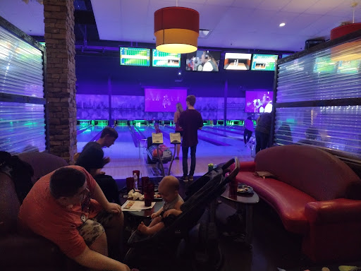 American Restaurant «Uptown Alley Surprise», reviews and photos, 13525 N Litchfield Rd, Surprise, AZ 85379, USA