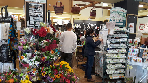 Grocery Store «Alameda Natural Grocery», reviews and photos, 1650 Park St, Alameda, CA 94501, USA