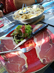 Photo n°101 de L'Arbalète à Murol ()