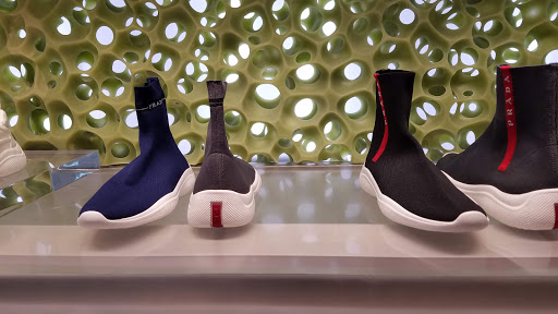 Jewelry Store «Cartier», reviews and photos, 370 N Rodeo Dr, Beverly Hills, CA 90210, USA