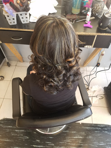 Beauty Salon «Arelis Beauty Supply», reviews and photos, 671 Main St, Worcester, MA 01610, USA