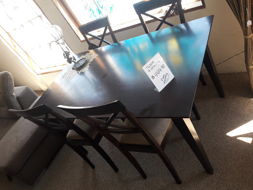 Clearlake Oaks Mattress Outlet, 12570 State Hwy 20, Clearlake Oaks, CA 95423, USA, 