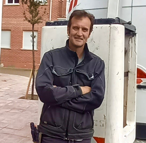Quique Zamorano Electricista en Almanza, León