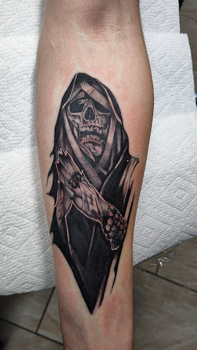 Explore tattoo ideas for shoulder, creative tattoo ideas in Pottsville, available at TattooShaun