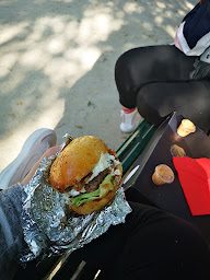 Photo n°44 de Le Burger Fermier des Enfants Rouges à Paris ()