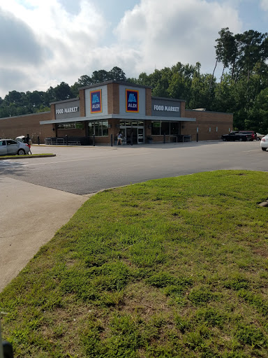 Supermarket «ALDI», reviews and photos, 2106 Forest Hills Rd W, Wilson, NC 27893, USA