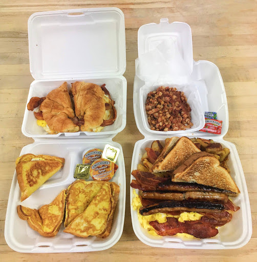 Donut Shop «Donut King», reviews and photos, 411 Middle St, Weymouth, MA 02189, USA