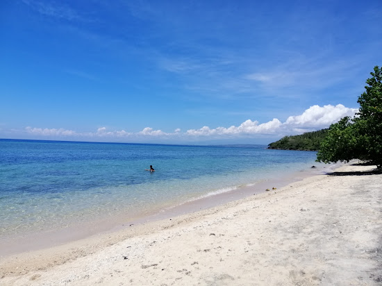 Pili Beach