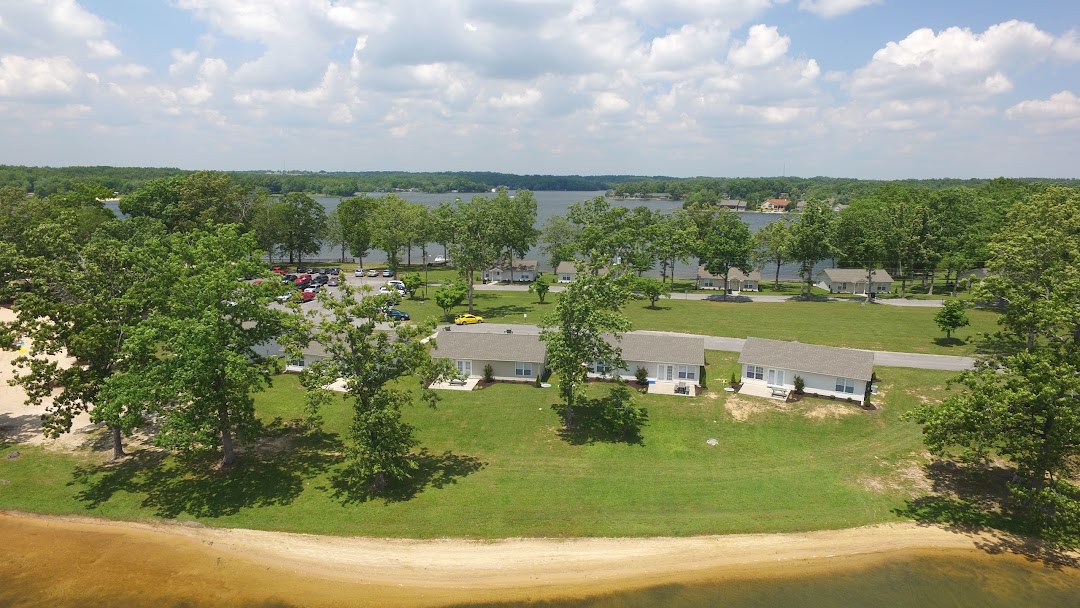 Lake Tansi Village Resort