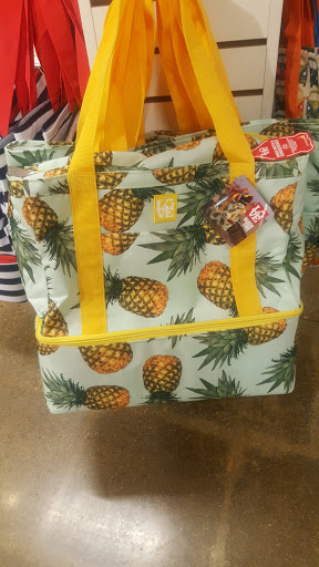 Grocery Store «Lazy Acres», reviews and photos, 2080 N Bellflower Blvd, Long Beach, CA 90815, USA