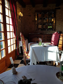 Atmosphère du Restaurant français Hôtel La Métairie à Mauzac-et-Grand-Castang - n°9